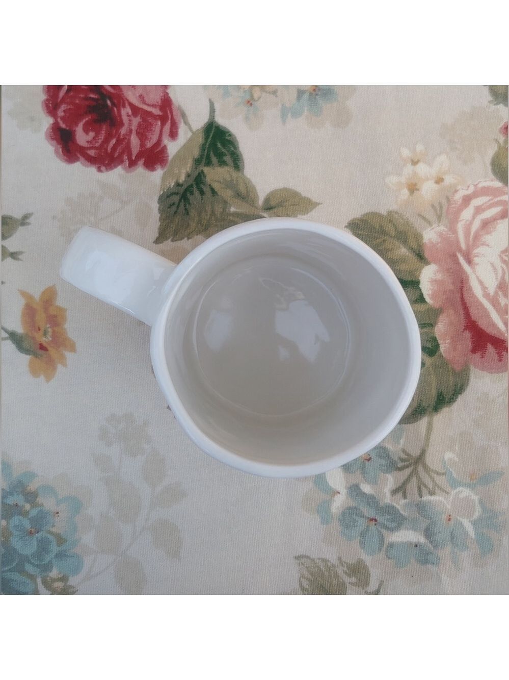 Anthropologie Dagny E Monogram Ceramic Mug with Handle Cream 14 oz - Picture 10 of 12